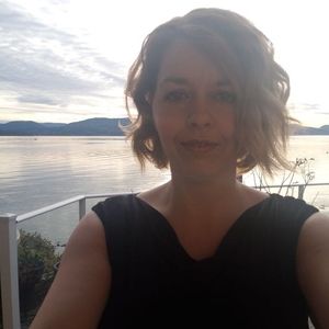 Meet your Posher, Daina